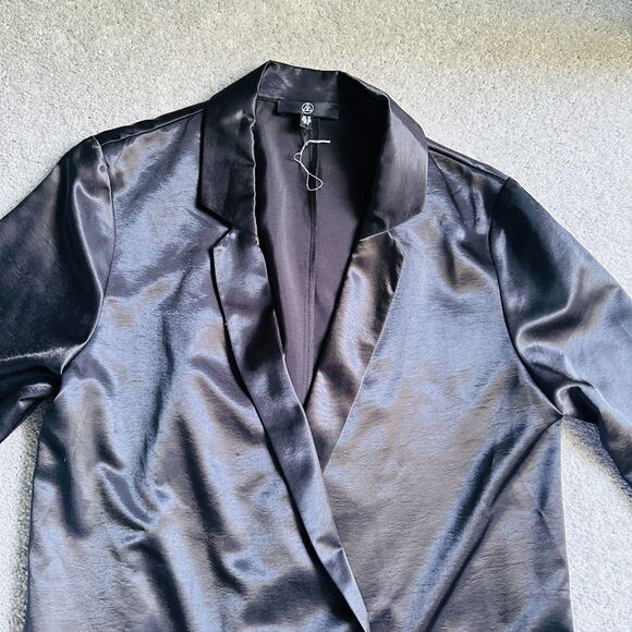 missguided 100% polyester satin blazer in black - Picture 5 of 11